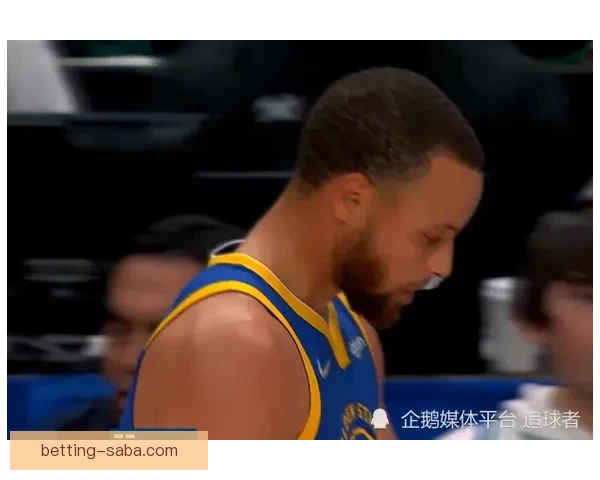 东契奇模仿詹姆斯晒打高尔夫动态 展现休闲时光与运动魅力