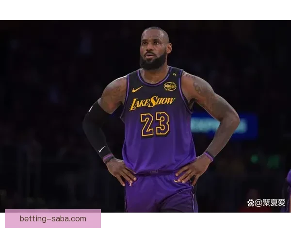 詹姆斯回应质疑：我不喜欢在两座城市打球和回老家打球有何问题